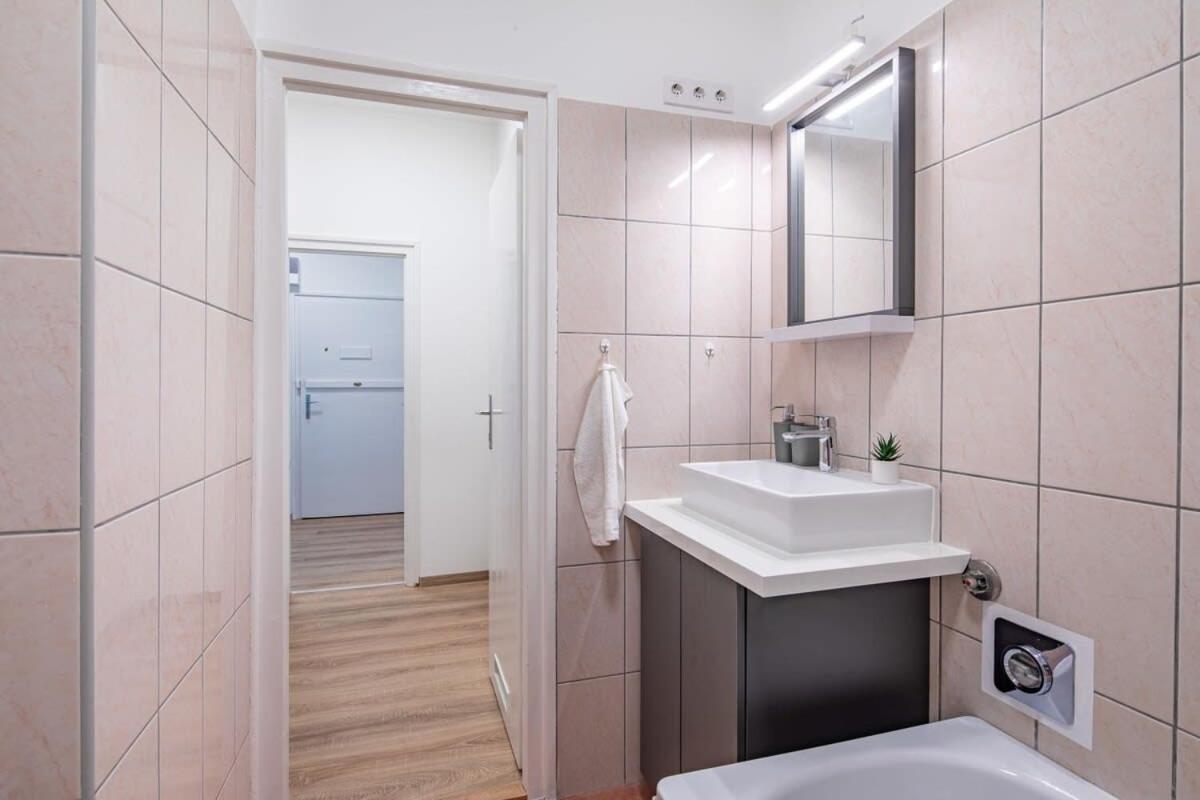 Cozy Home - Close To River - Easy Parking Budapeszt Zewnętrze zdjęcie